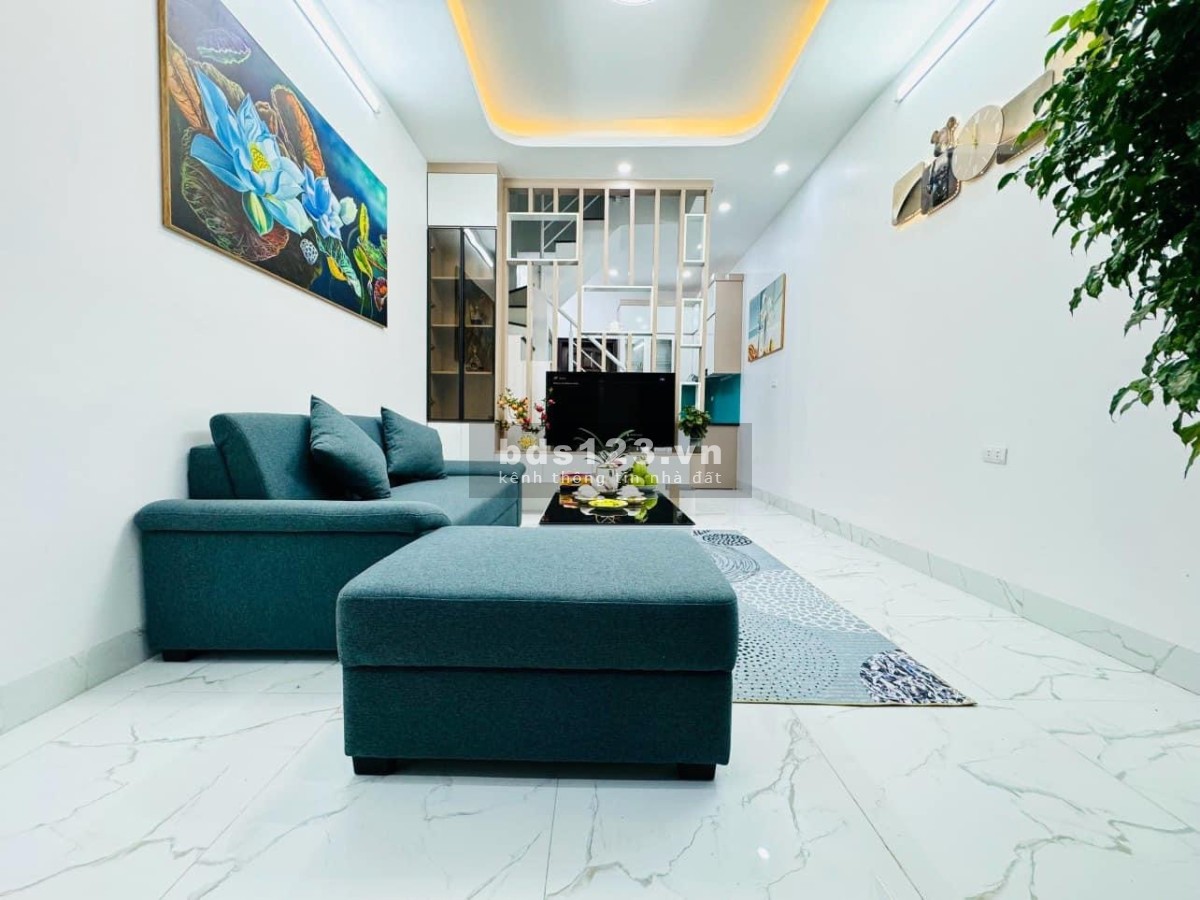 Bán nhà Yên Nghĩa Hà Đông phân lô ô tô đỗ cửa, 40 m2 x 5 tầng giá chỉ 3,35 Tỷ