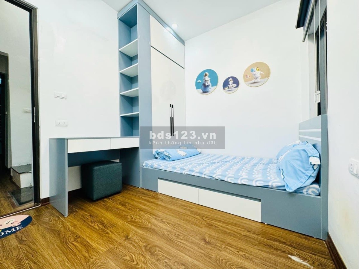 Bán nhà Yên Nghĩa Hà Đông phân lô ô tô đỗ cửa, 40 m2 x 5 tầng giá chỉ 3,35 Tỷ