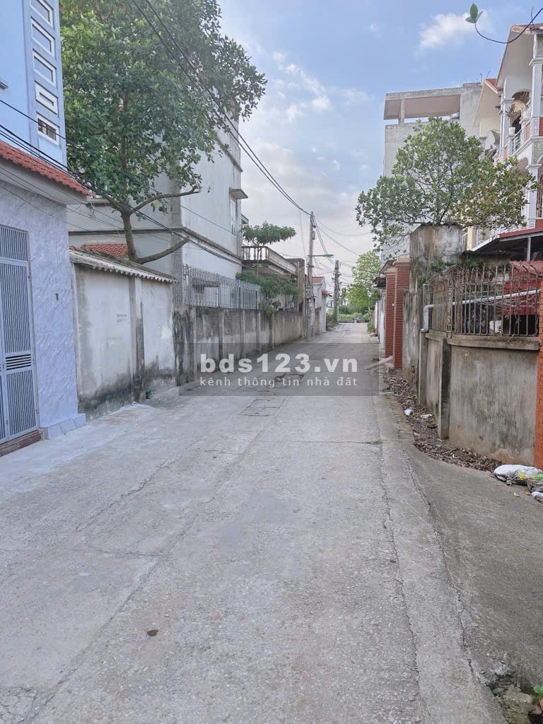 Ô tô - Kinh doanh - 5 tầng thang máy - Thanh Trì