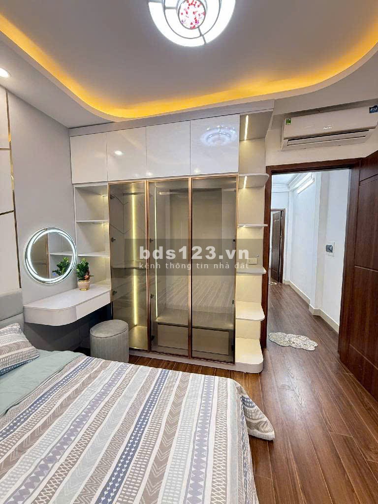Phân lô – Lạc Trung – Khu an sinh tốt – Giá nhỉnh 7 tỷ