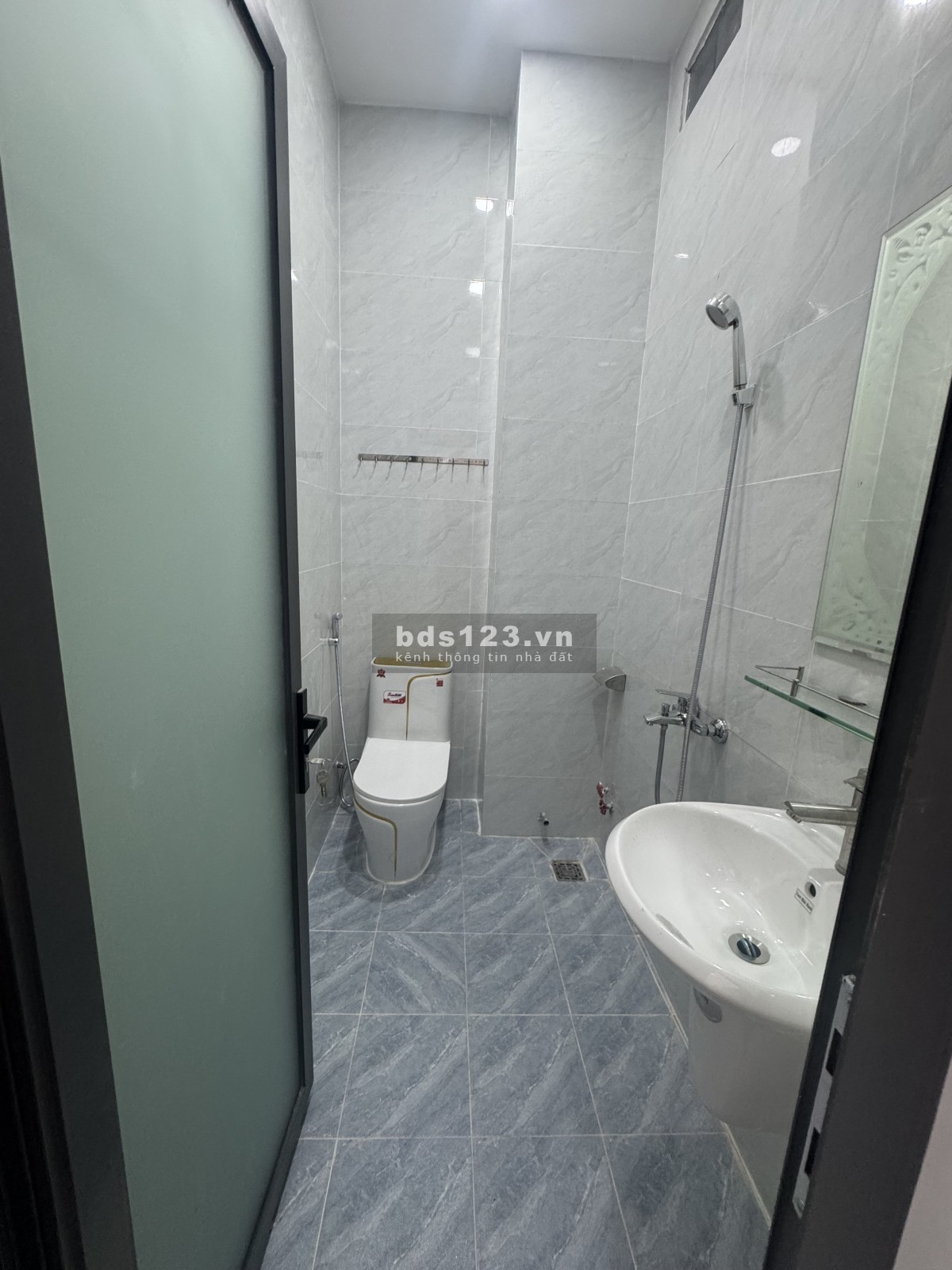 Nhà mới 3 tầng – Phạm Văn Bạch – Hẻm xe hơi – 4PN, 3WC – Chỉ 5.8 tỷ