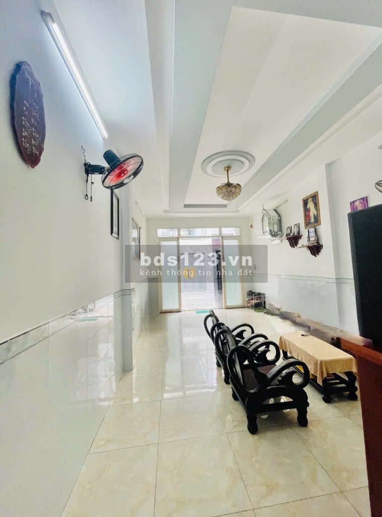 Tân Hương, Tân Quý, Tân Phú – Nhà 4 tầng, 61m² (4x15) – Hẻm 8m, ôtô vào tận nhà – Nhỉnh 8 tỷ còn TL