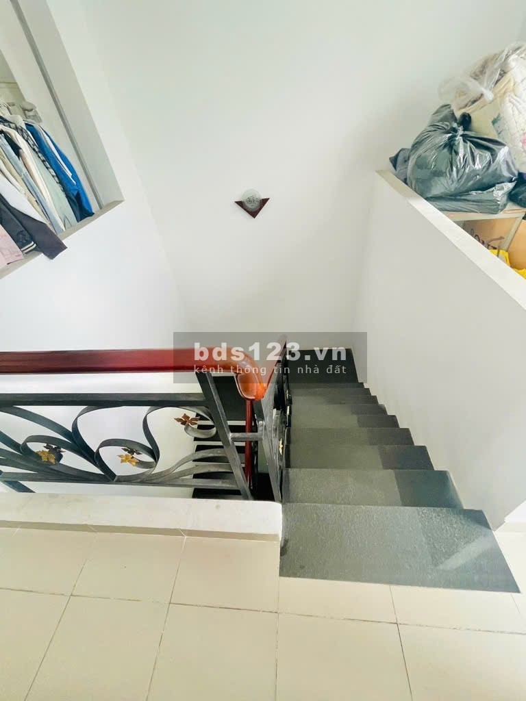 Tân Hương, Tân Quý, Tân Phú – Nhà 4 tầng, 61m² (4x15) – Hẻm 8m, ôtô vào tận nhà – Nhỉnh 8 tỷ còn TL