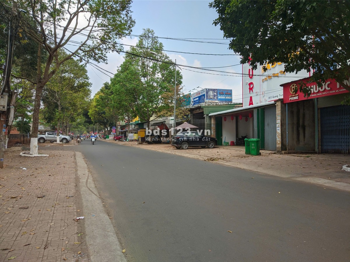 Cho thuê "Nhà Sách tự chọn Phước An"