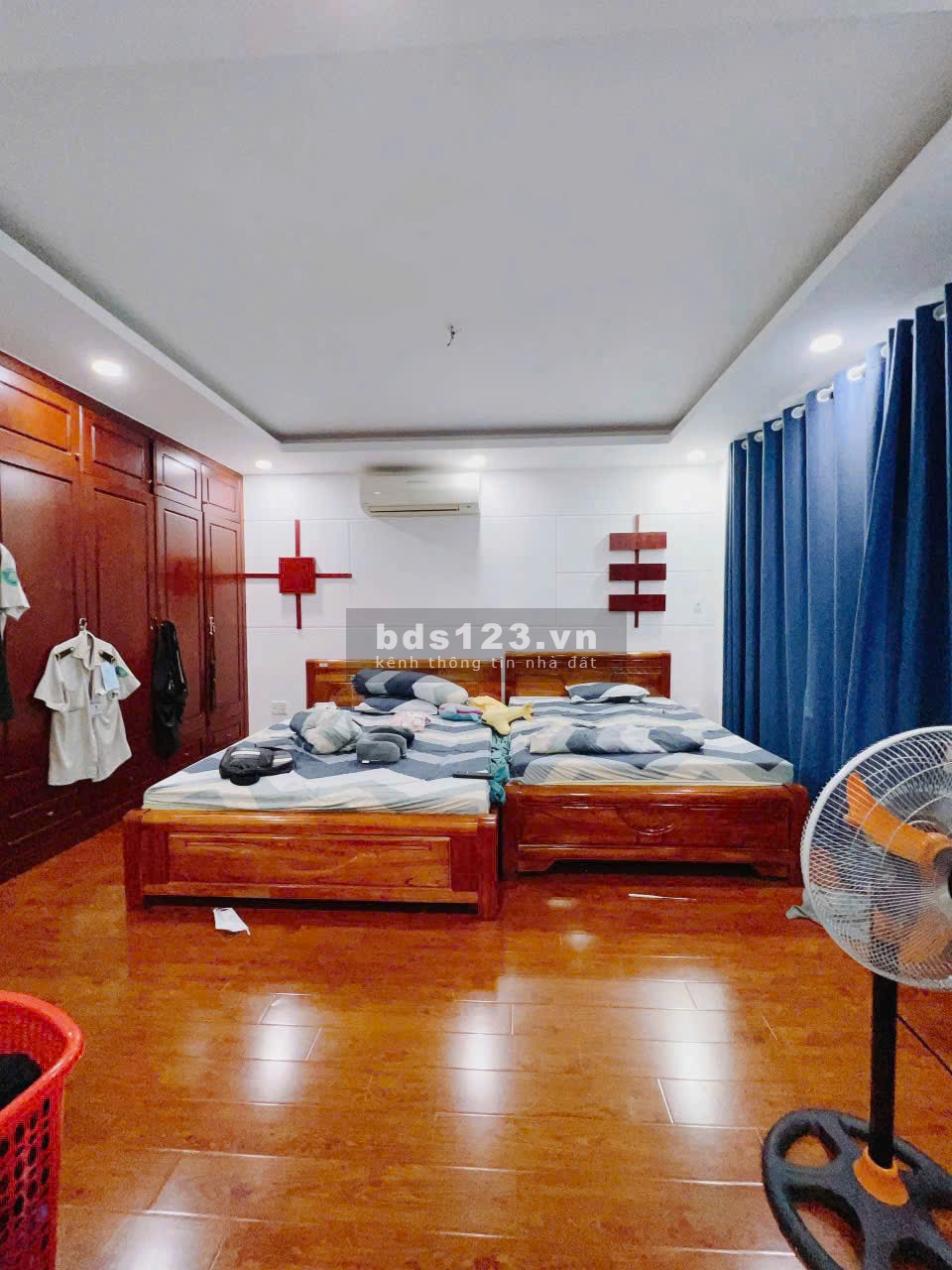 Bán nhà Quận 10 đường 3/2, 6PN 7WC thoáng mát, nhà đẹp, rất phong thủy