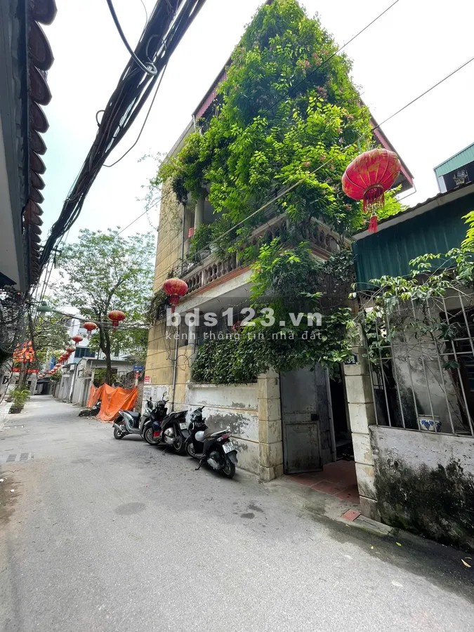 Đất 260m2, mặt tiền 13m, ô tô tránh đỗ, giá 27.5 tỷ phố Tựu Liệt