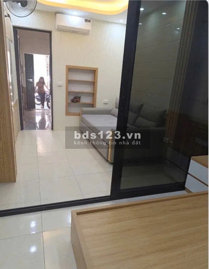 Bán nhà Phan Trọng Tuệ, 40m2, ô tô đỗ cửa, giá 5.8 tỷ