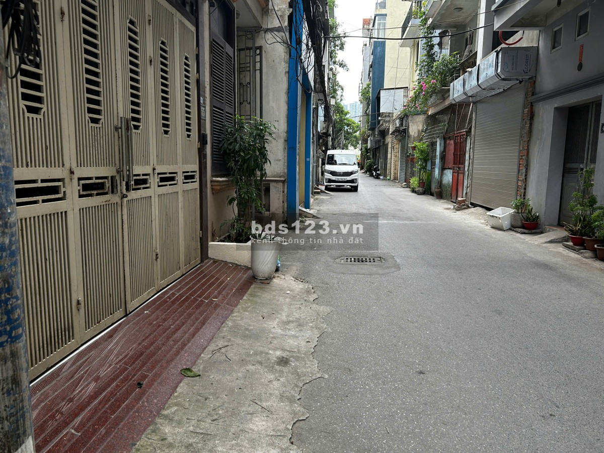 Nhà Vũ Hữu Thanh Xuân 54m2x4 tầng, gara ô tô, giá 18.5 tỷ