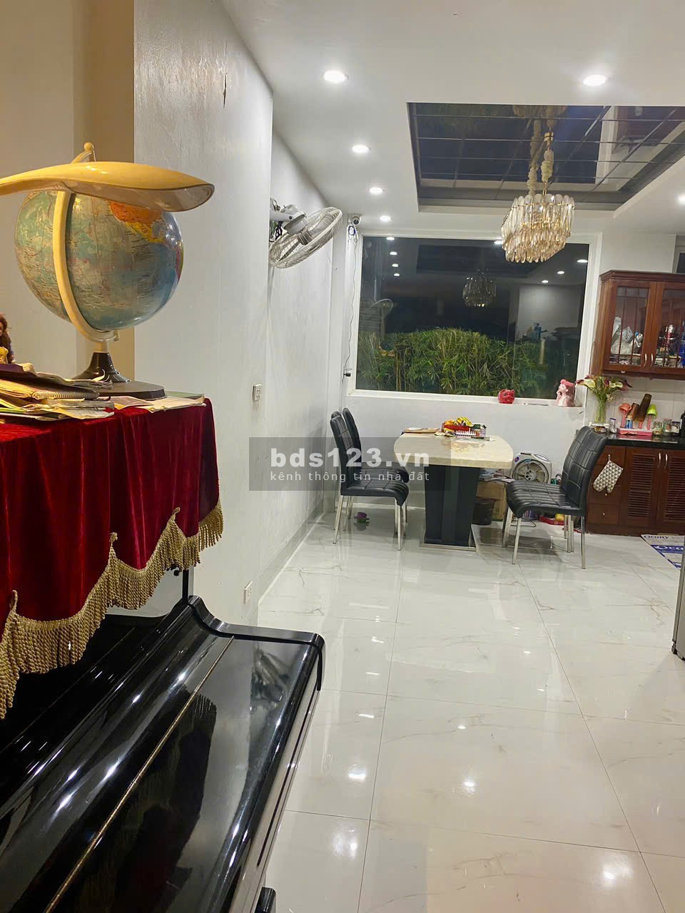 Nhà Vũ Hữu Thanh Xuân 54m2x4 tầng, gara ô tô, giá 18.5 tỷ