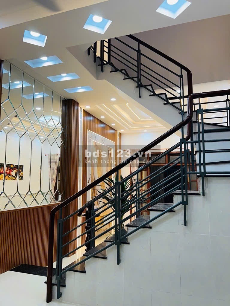 LIÊN KHU 1-6 - BÌNH TRỊ ĐÔNG - BÌNH TÂN - 56M2 (4x14) 3 TẦNG…