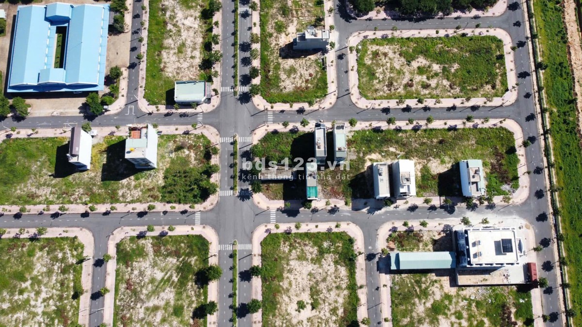 Đất khu dân cư, sát sân bay Long Thành – 100m² chỉ 1tỷ2, mua…