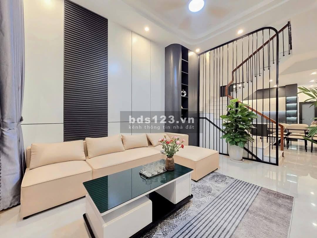 Bán nhà chính chủ - Vị Trí Kinh Tế - Khu vực Long An - Diện…