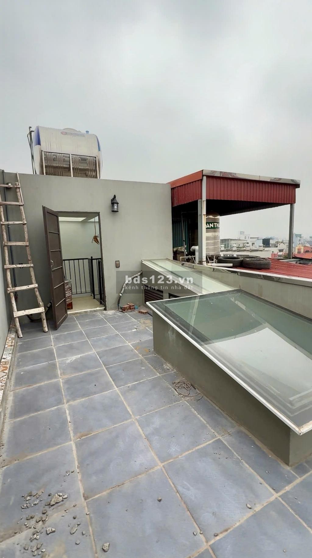Bán nhà đẹp Thạch Bàn - ô tô chạy vào nhà - có thang máy -…