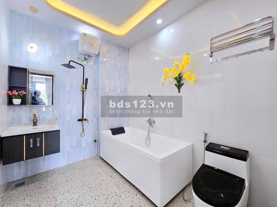 Bán nhà chính chủ - Vị Trí Kinh Tế - Khu vực Long An - Diện…