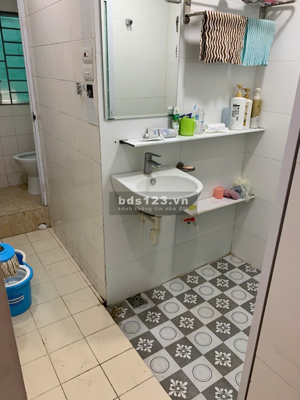 Chính chủ cho thuê căn 3 phòng 60m đủ nội thất D1 Giảng Võ