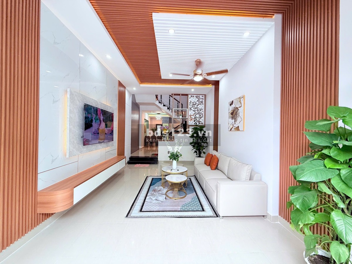 Bán nhà mới 3 tầng – Phú Lộc 19 – Gần biển