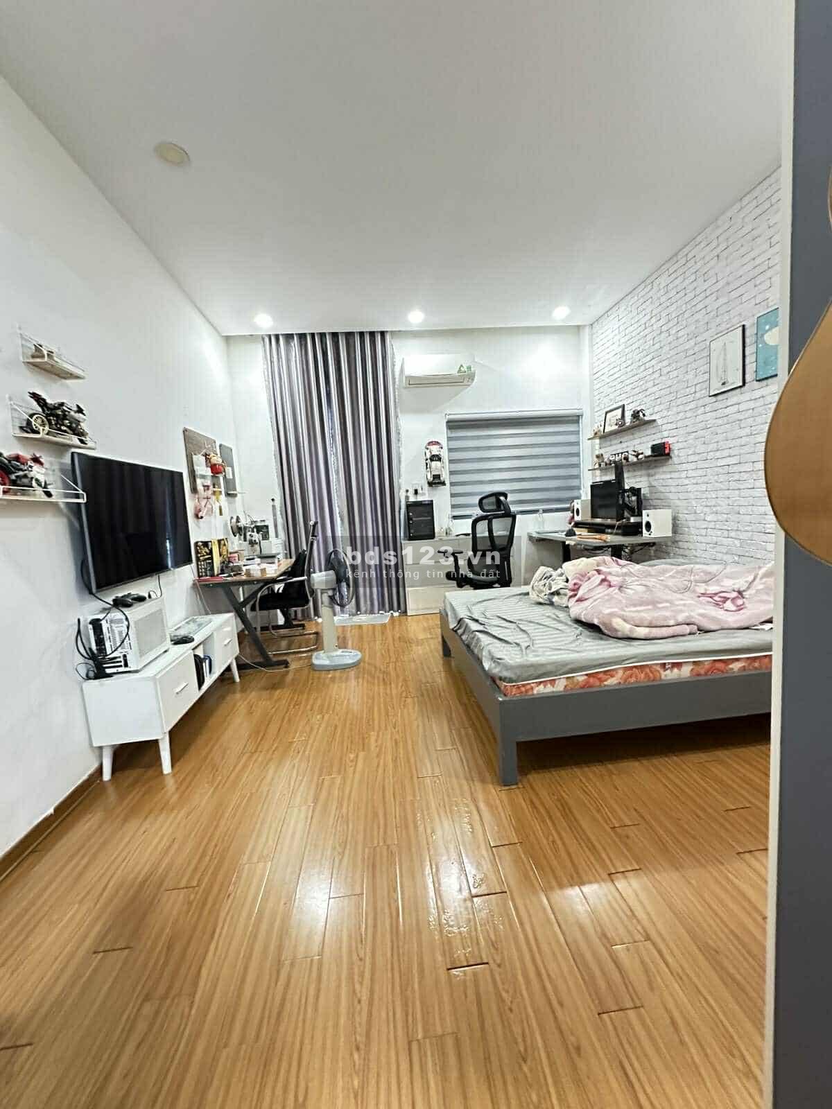 Bán nhà 3 tầng - Phú Thạnh 1 - Liên Chiểu, vị trí đẹp