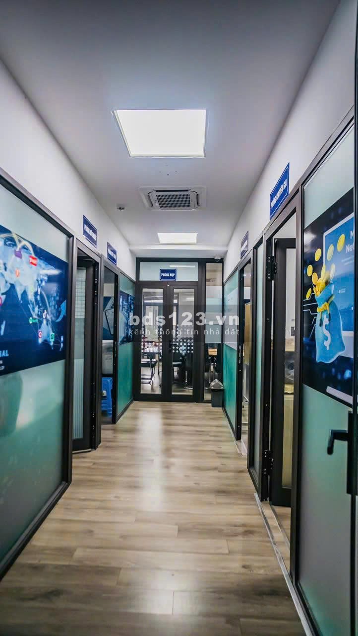 TRỢ GIÁ 1 NĂM văn phòng chuyên nghiệp mới hoàn thiện XP BUILDING Duy Tân. Tiêu chuẩn PCCC