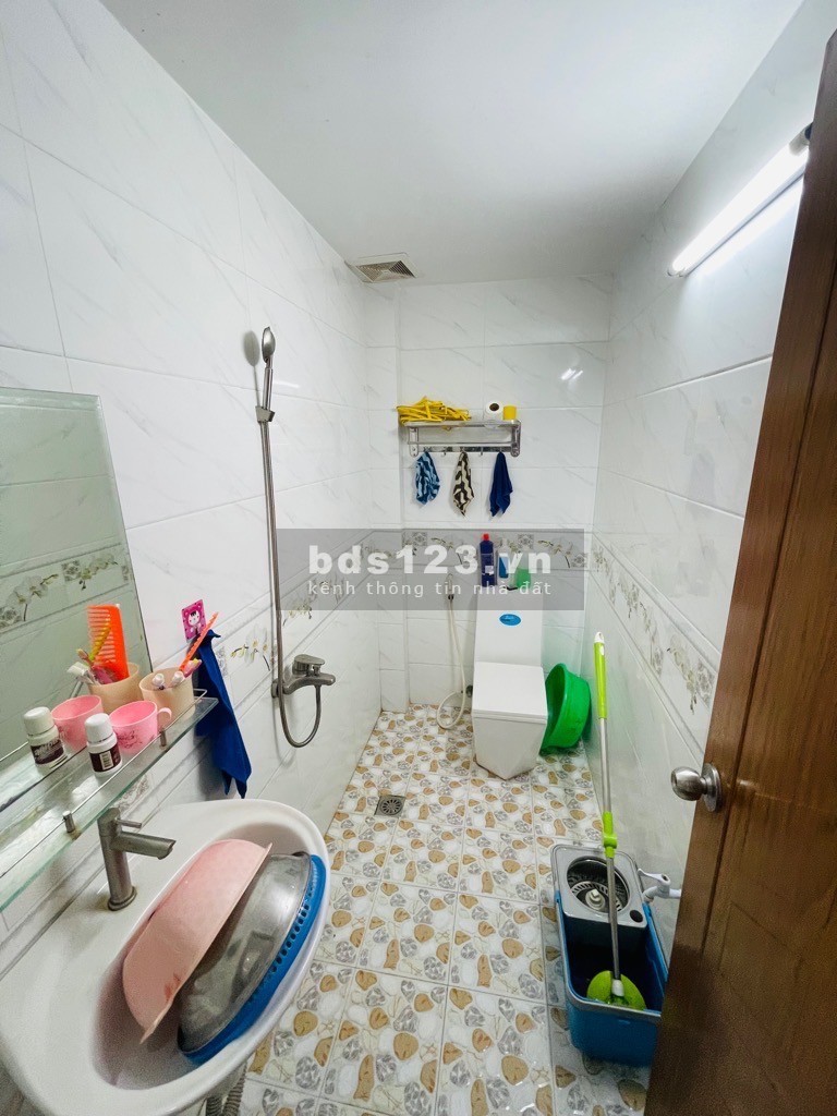 Bình Trị Đông, Bình Tân, Hẻm Ôtô Ngủ Nhà, 56m2 (4x14) 5…