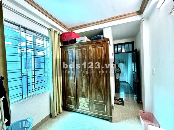 Ngọa Long nhà dân xây, hai mặt thoáng, có chỗ để xe, nở…