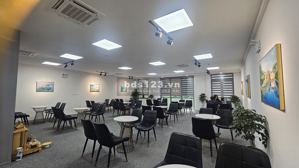 TRỢ GIÁ 1 NĂM văn phòng chuyên nghiệp mới hoàn thiện XP BUILDING Duy Tân. Tiêu chuẩn PCCC