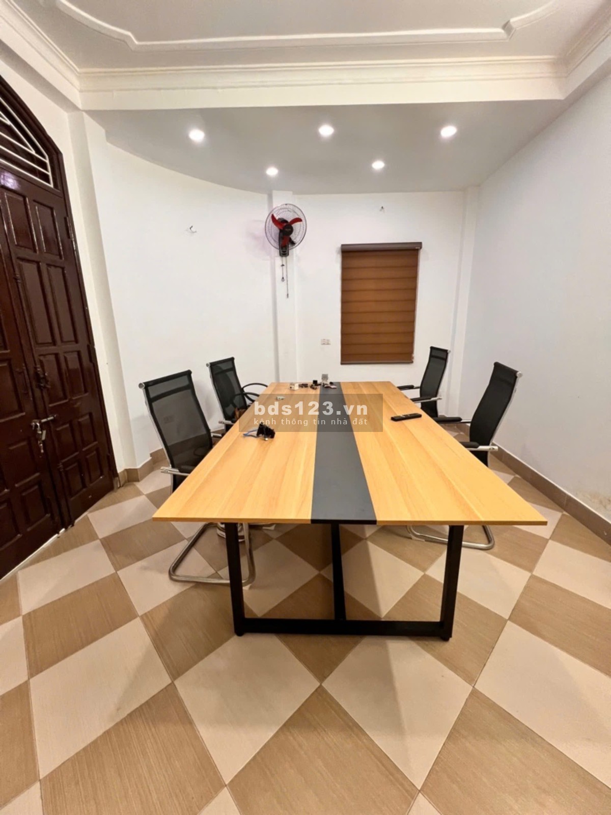 Nhà đẹp Yên Hòa – Ngõ thông kinh doanh – Diện tích khủng…