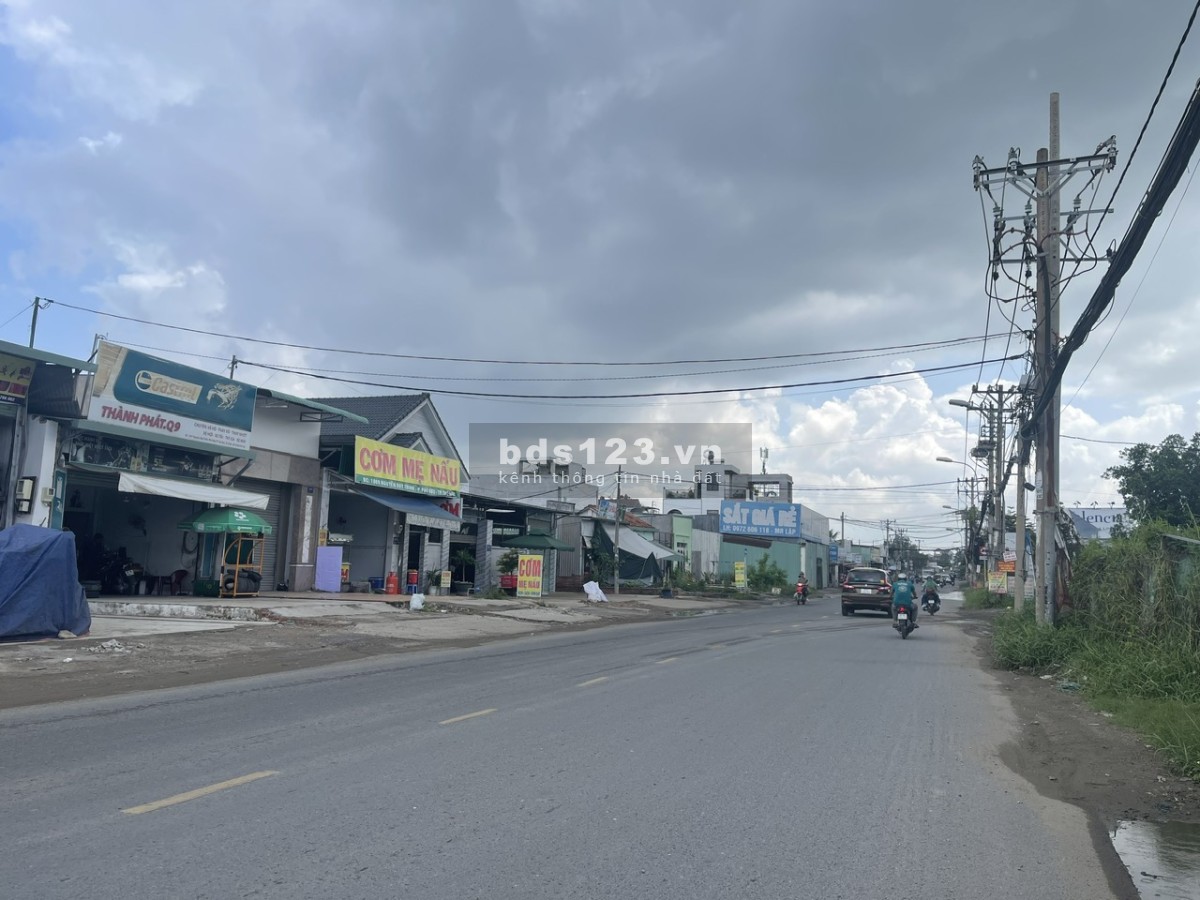 Bán lô đất Mặt tiền đường Nguyễn Duy Trinh, phường Phú Hữu, quận 9 (TP.Thủ Đức).