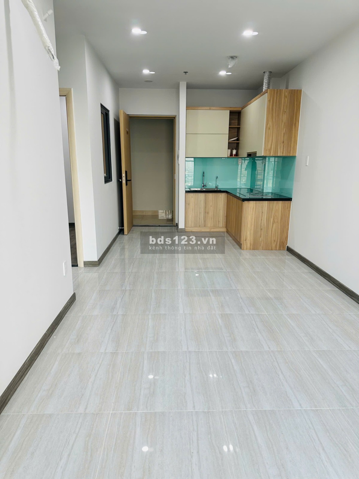 Bán nhanh căn hộ Bcons Polygon ngay Phạm Văn Đồng, Căn 1PN 1,75…