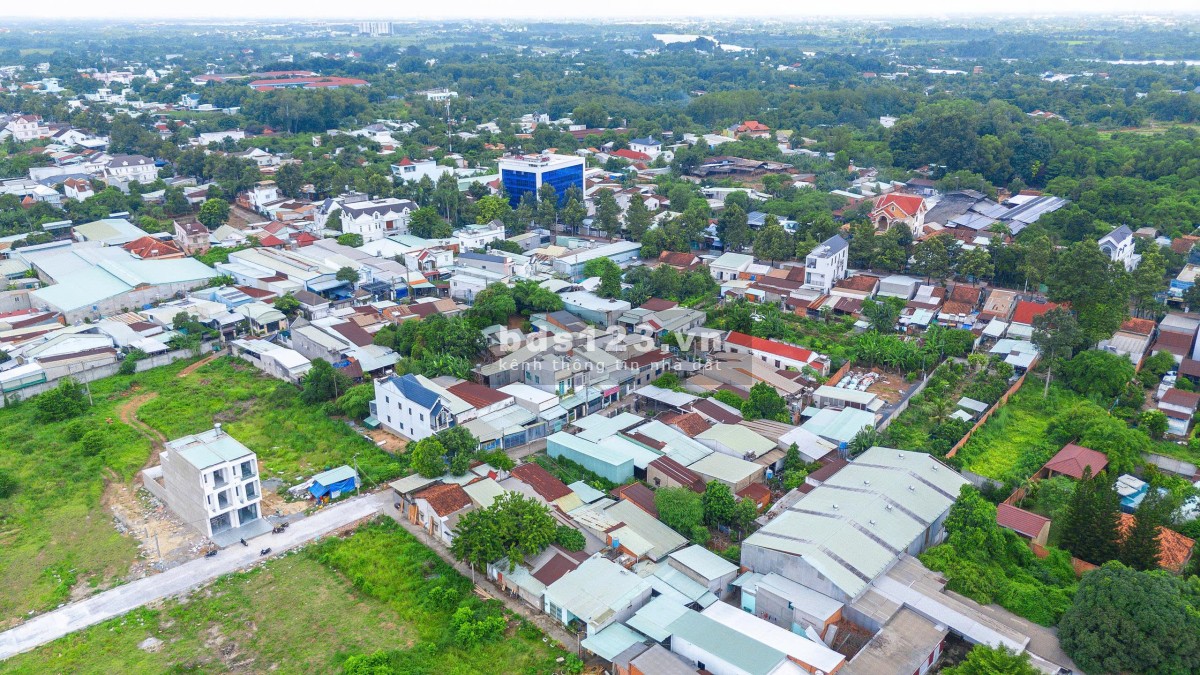 Đầu tư hoặc xây nhà đều lời – Đất đẹp Tương Bình Hiệp, SHR, gần bệnh viện – Không mua là tiếc!