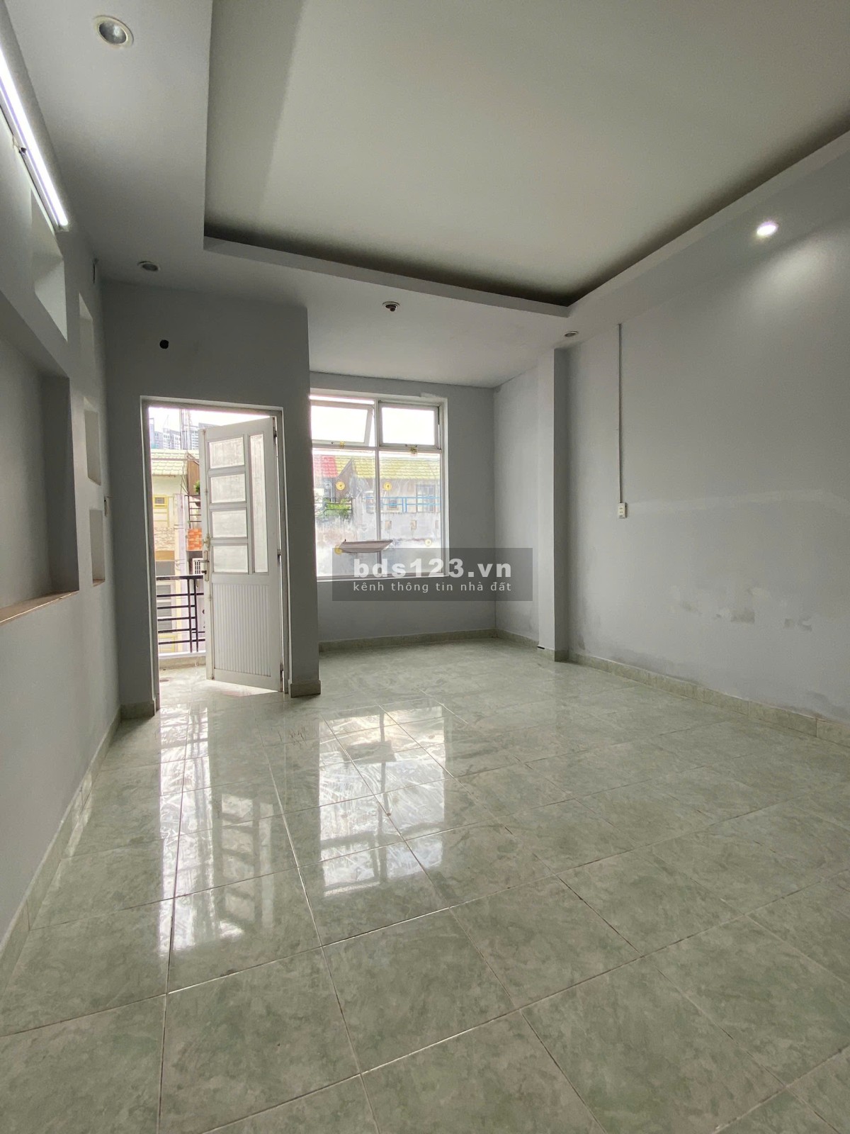 Chính chủ cho thuê phòng trọ - Ban công, cửa sổ - Nội thất đầy đủ