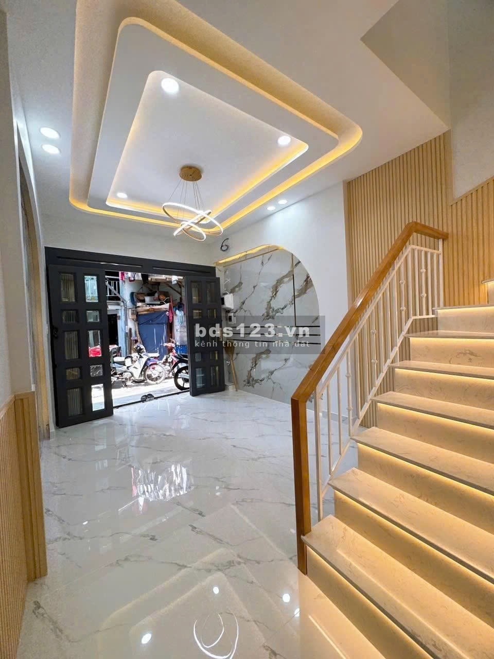  Cho thuê nhà nguyên căn Quận 11