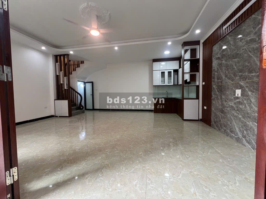 Bán Nhà Vip - Ngõ Đường Cổ Linh – Thạch Bàn – Long Biên -…