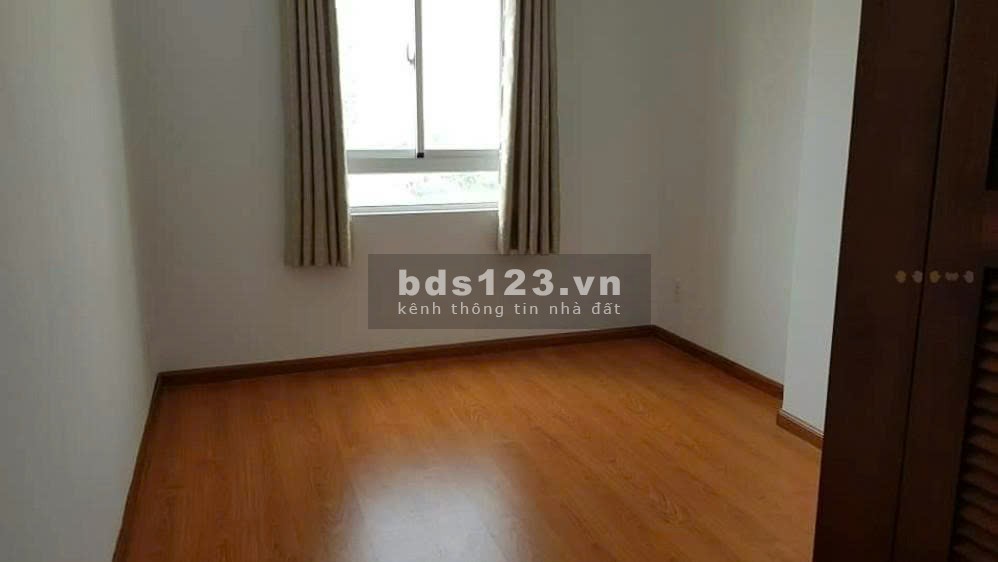 Chung cư Phan Văn Trị, Lê Hồng Phong, Q5: 80m2, 2p ngủ, 2wc, 12tr/th
