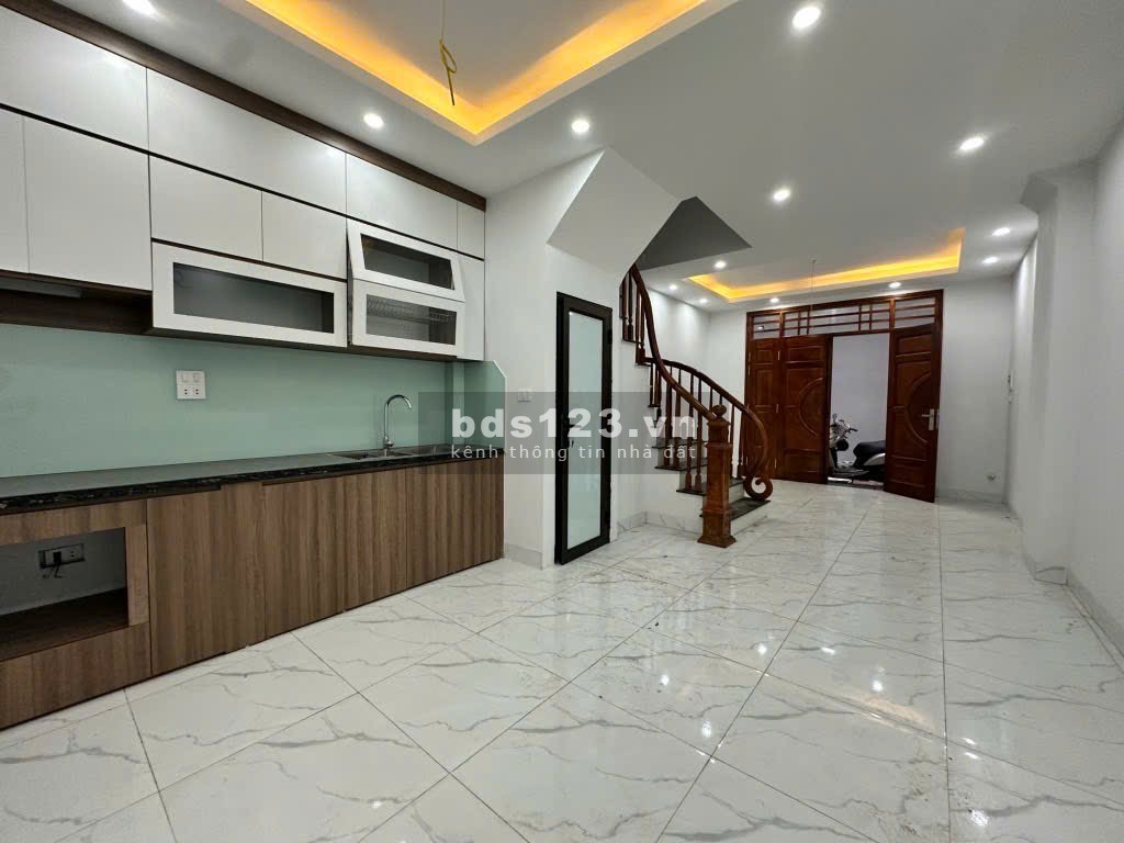 Nhà mới Liên Mạc - DT: 35m2 - MT: 4m - nhà 4 tầng - sát ô tô…