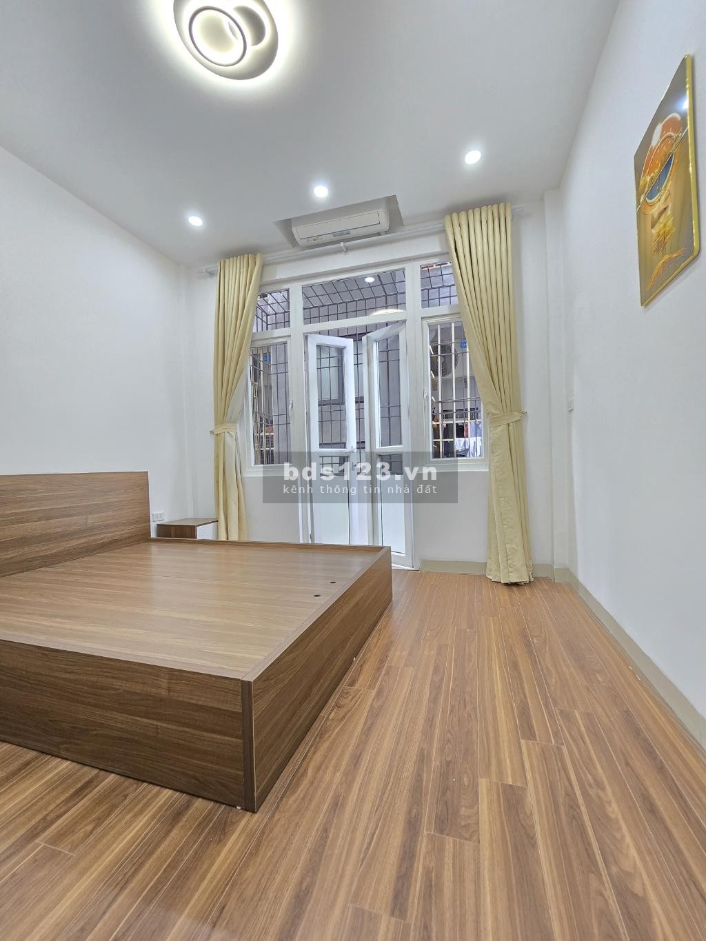 Phát sốt một căn nhà có 1-0-2 view hồ – Kinh doanh, 75m², 4…