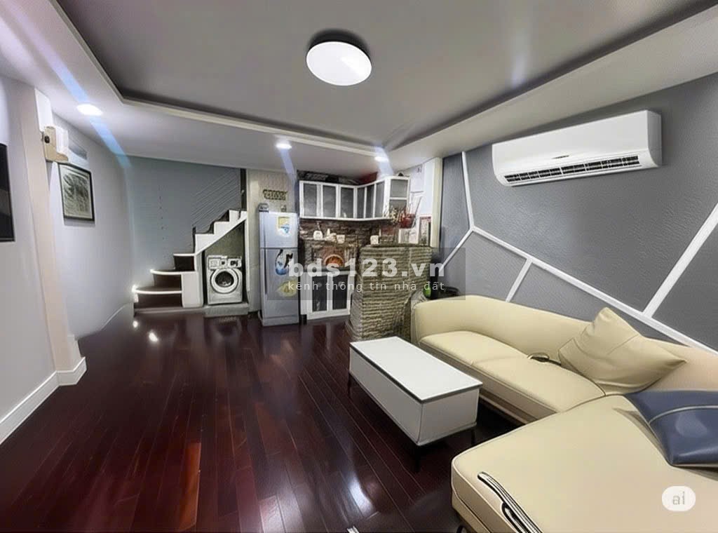 Bán nhà Lê Văn Lương (xe hơi đỗ cửa); 28m2; 3 tầng; 2PN; sổ…