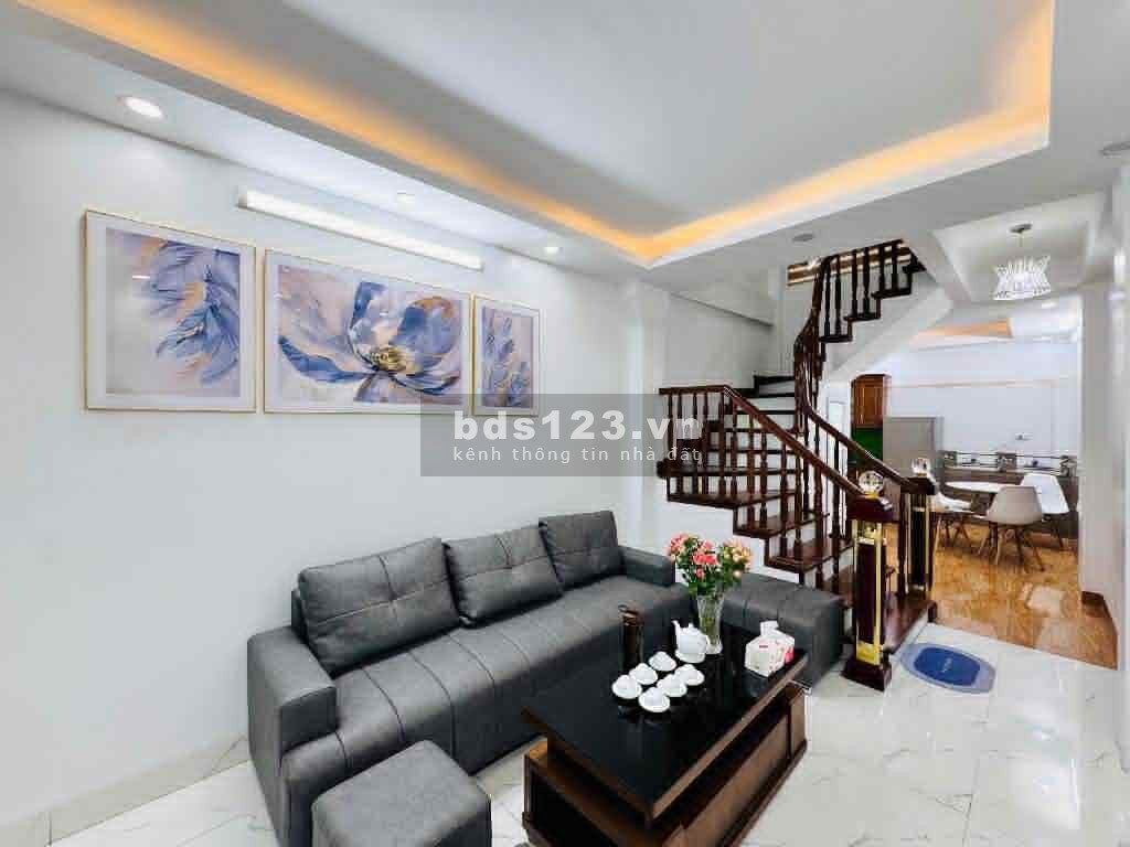 7,850 tỷ – Nhà đẹp ở ngay – Ngõ thông – 3 nhà ra ô tô –…