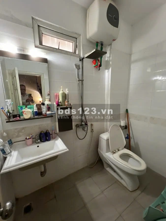 Bán nhà Kim Giang, 7 tầng, mặt tiền 5 m, ngõ ô tô tránh, 70m2,…