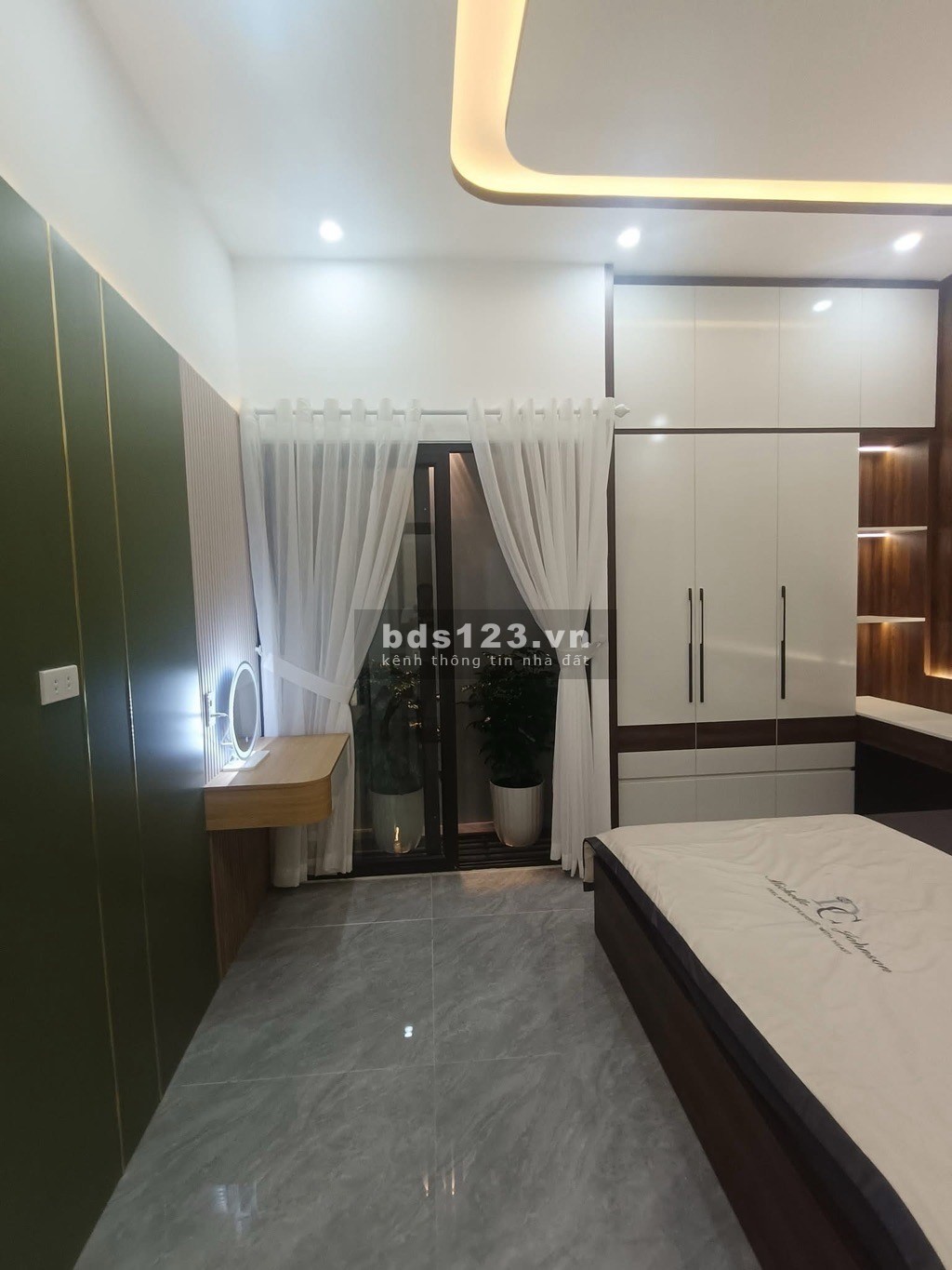 Bán gấp Nhà 3 Tầng, kiệt Ô Tô tránh nhau Nguyễn Chánh – Hoà…