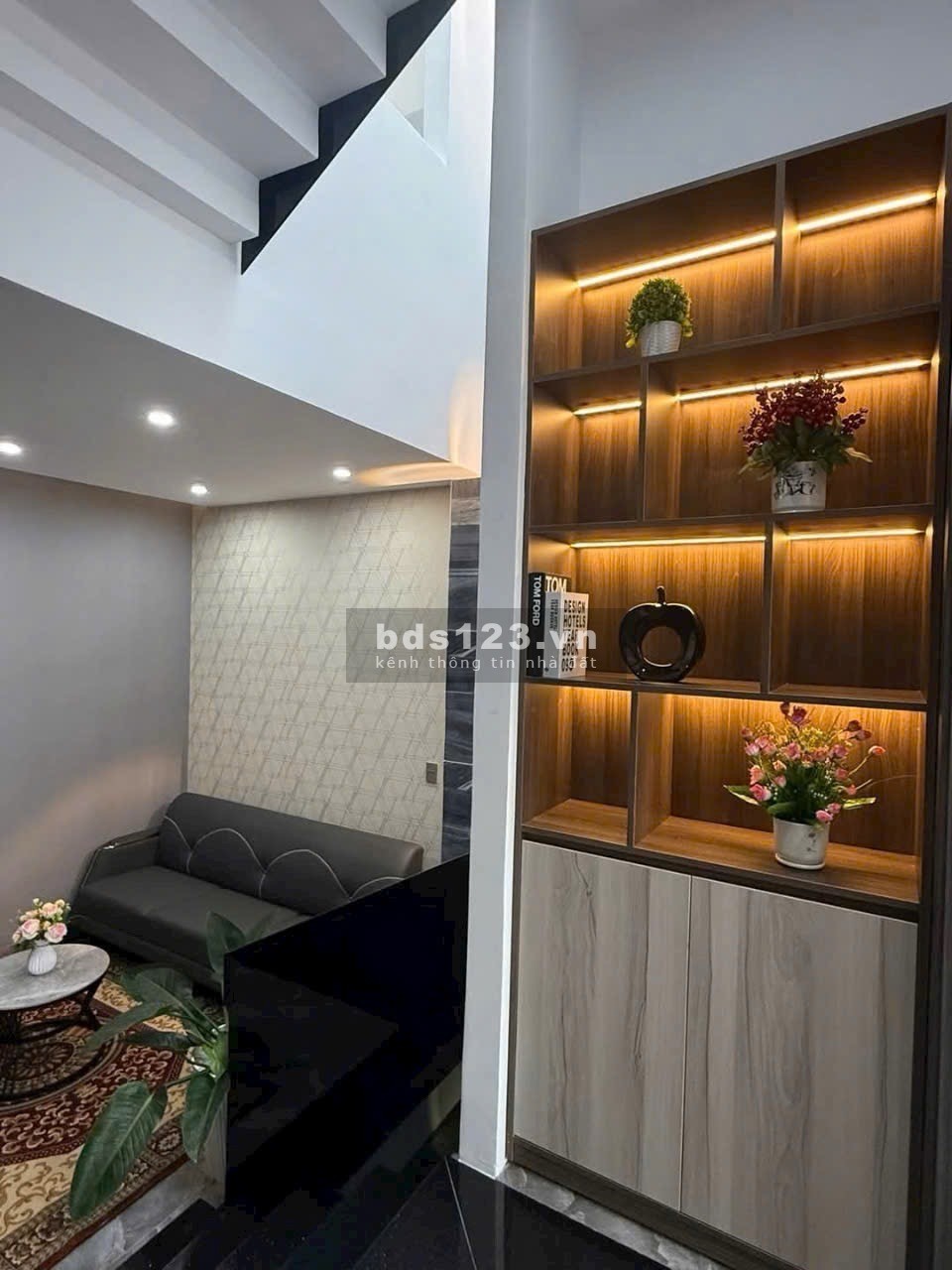 Bán gấp Nhà 3 Tầng, kiệt Ô Tô tránh nhau Nguyễn Chánh – Hoà…
