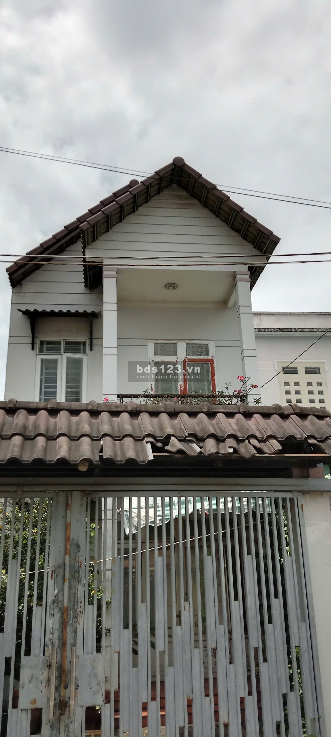 Chính chủ cần bán gấp nhà rộng 109m2 chỉ 4.5 tỷ gần cầu…