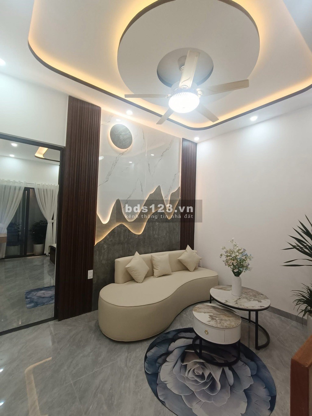 Bán gấp Nhà 3 Tầng, kiệt Ô Tô tránh nhau Nguyễn Chánh – Hoà…