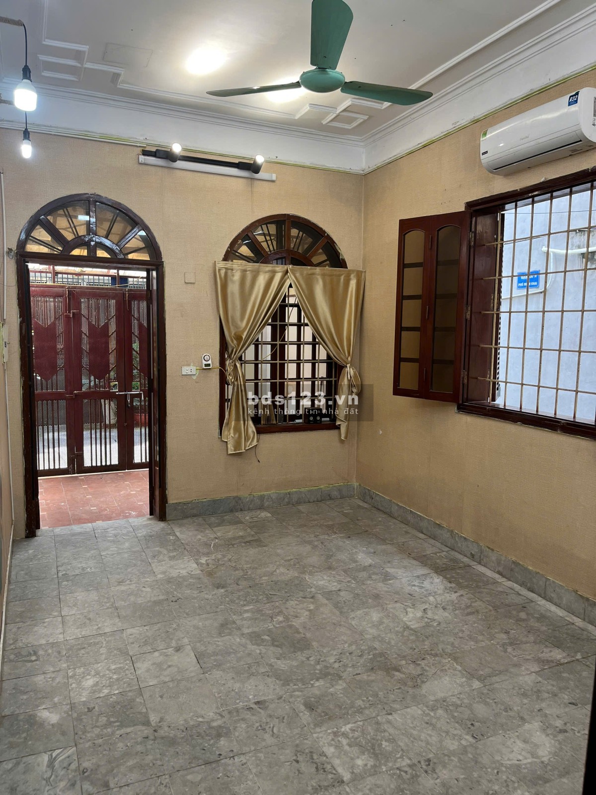 Cho thuê nhà riêng 3 tầng, diện tích 48m2 ở Số 14 ngõ 124 phố…