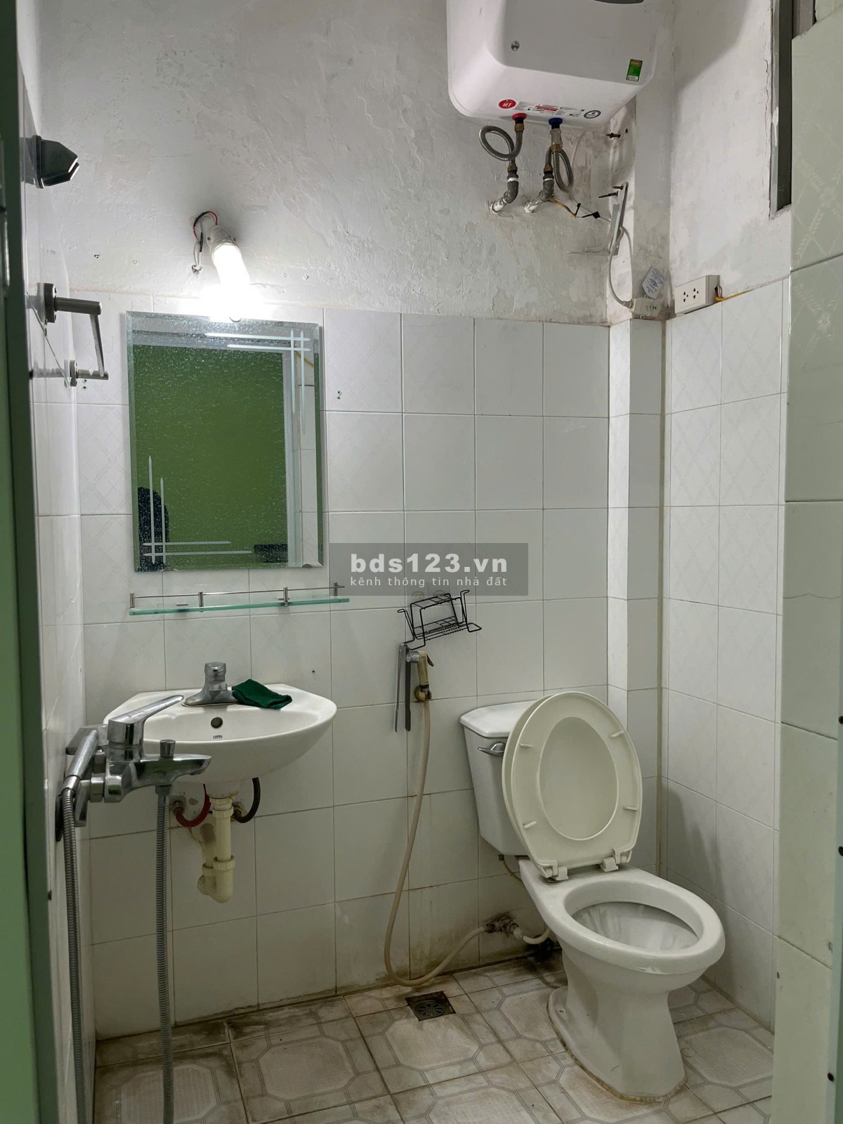 Cho thuê nhà riêng 3 tầng, diện tích 48m2 ở Số 14 ngõ 124 phố…