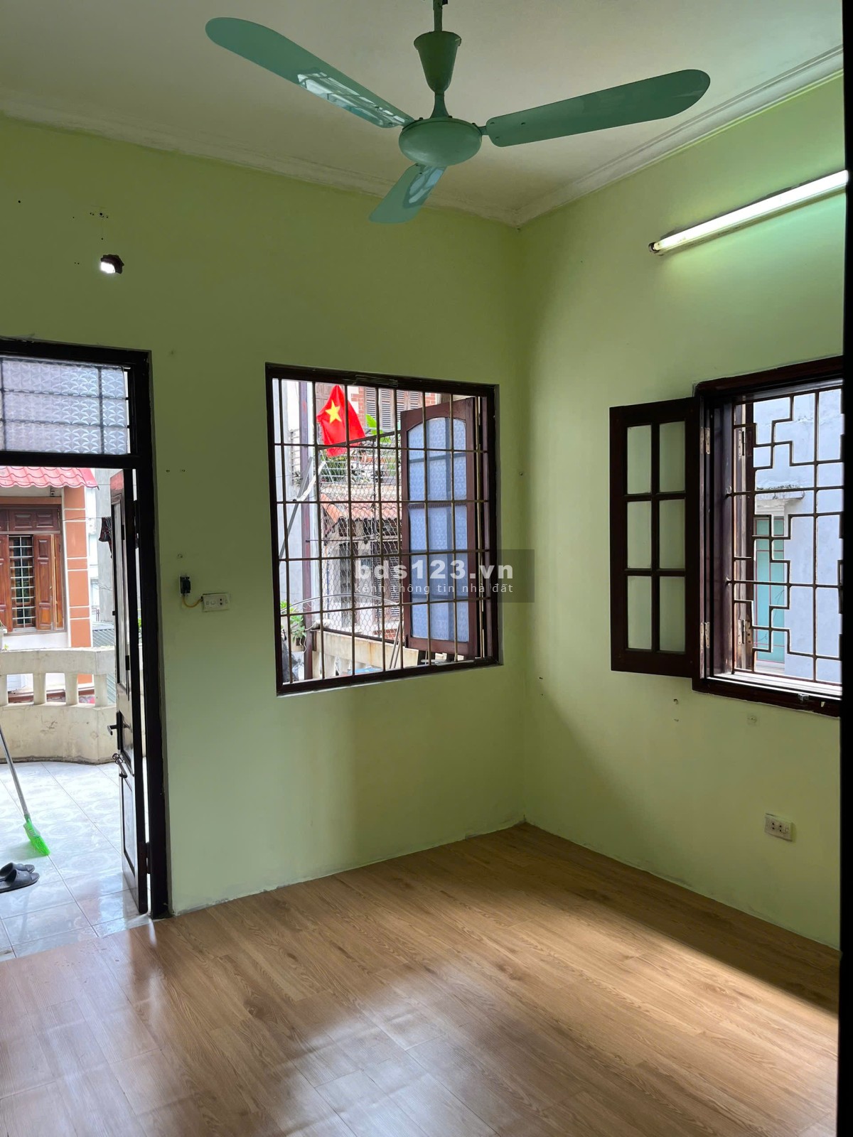 Cho thuê nhà riêng 3 tầng, diện tích 48m2 ở Số 14 ngõ 124 phố…