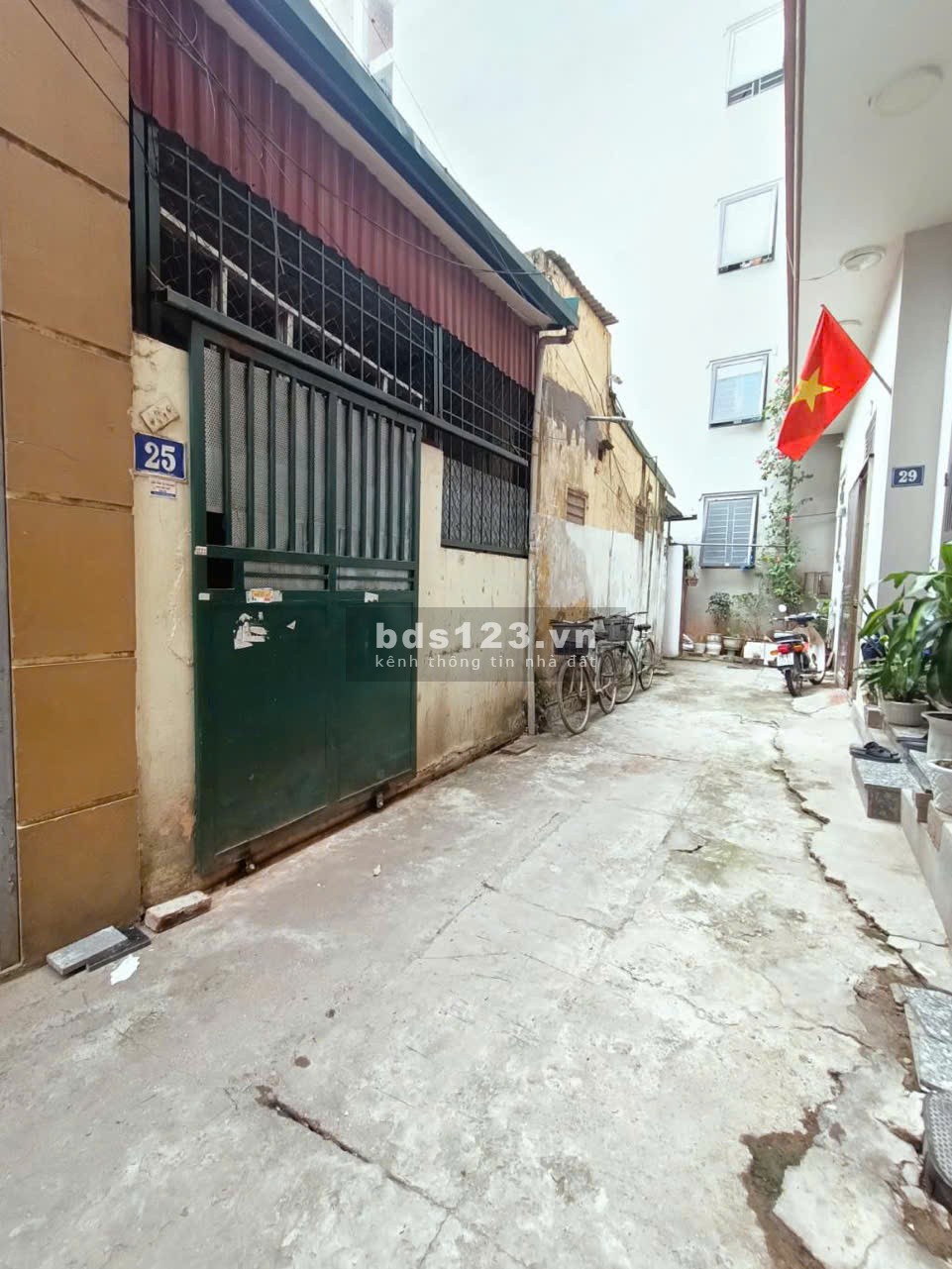 Nhà cấp 4 Cầu Diễn - 53m2 - mặt tiền 3,5m - sát đường ô tô…