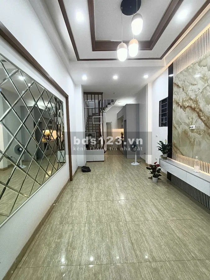 Giáp Kim Giang, 55m, nhà 4 tầng siêu đẹp, vào ở ngay, Gia 9.9 tỷ