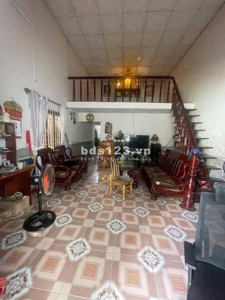 Bán Nhà Gác Lửng - K656 Tôn Đản - Giá Rẻ