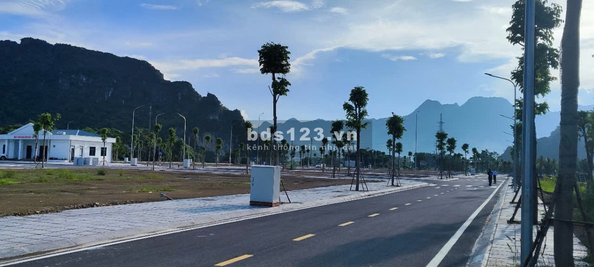 Bán đất nền dự án tại KĐT Chi Nê Riverside, 1,5 tỷ, 108 m2 hàng hot