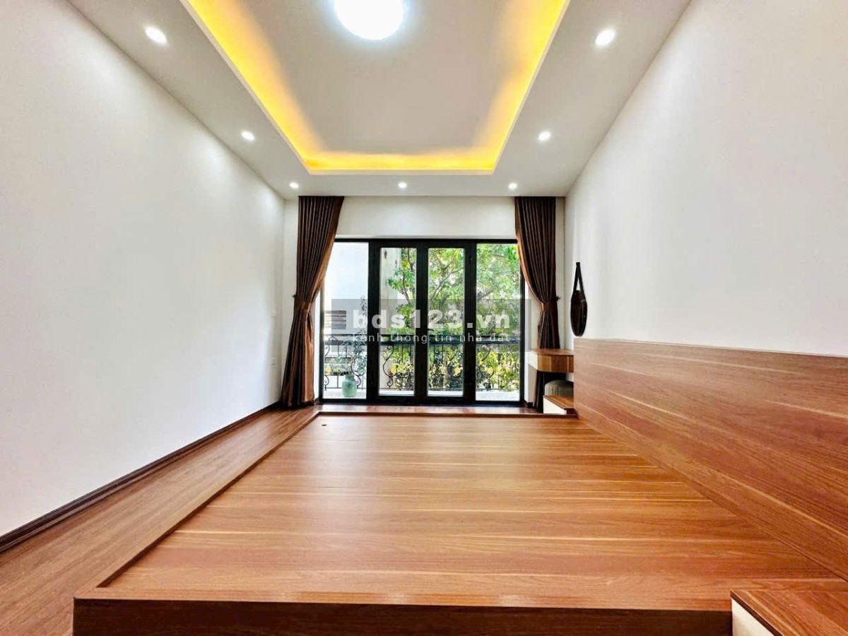Bán nhà phố Nguyễn Trãi - 36m² × 5 tầng, ở sướng - lô góc…